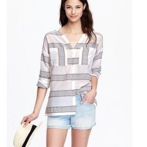 Old Navy XS lightweight top